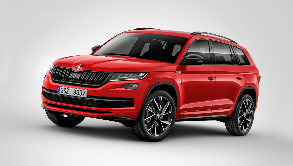 Skoda Kodiaq 2025: ₹38 लाख की प्रीमियम 7-सीटर SUV, दमदार फीचर्स और लग्जरी डिज़ाइन के साथ