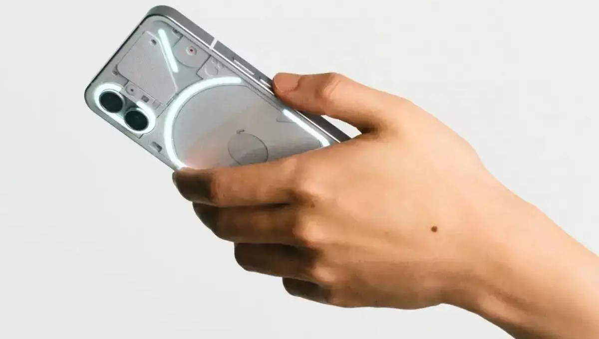 Nothing Phone (1): Powerful features, stylish design, and a premium experience at an affordable price