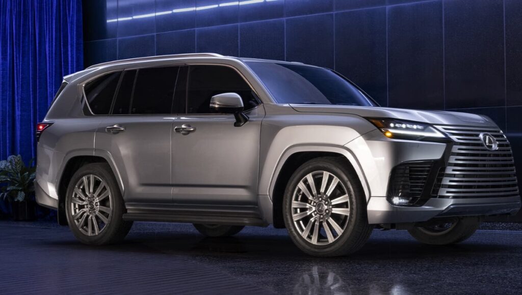 Lexus LX: A perfect blend of power, luxury and royalty