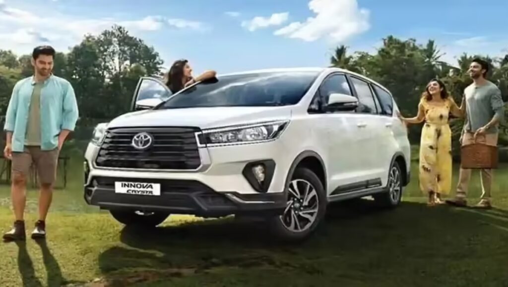 New Toyota Innova Crysta 7 and 8 seater MUV, powerful engine and great features, price around ₹20 lakh