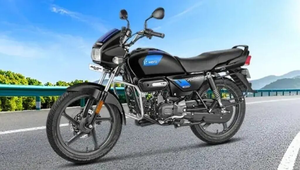 Priced at ₹75,000, the Hero Splendor Plus offers a mileage of 70 kmpl and a top speed of 87 kmph.
