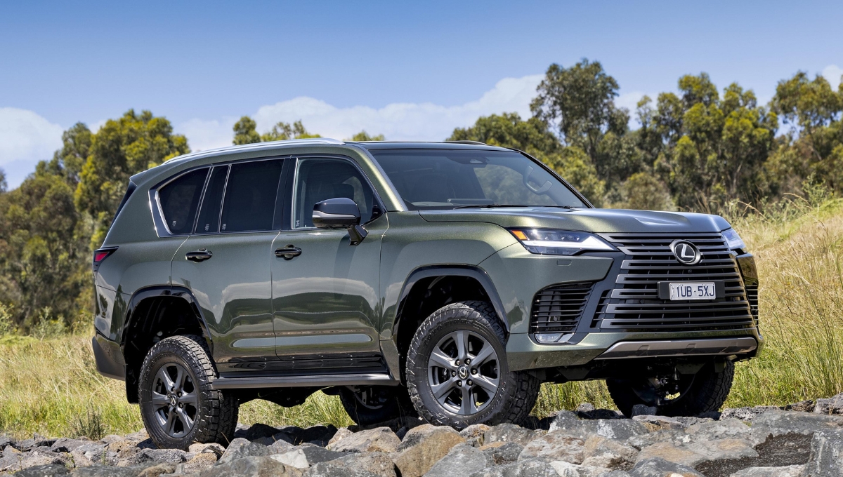 Lexus LX: A perfect blend of power, luxury and royalty