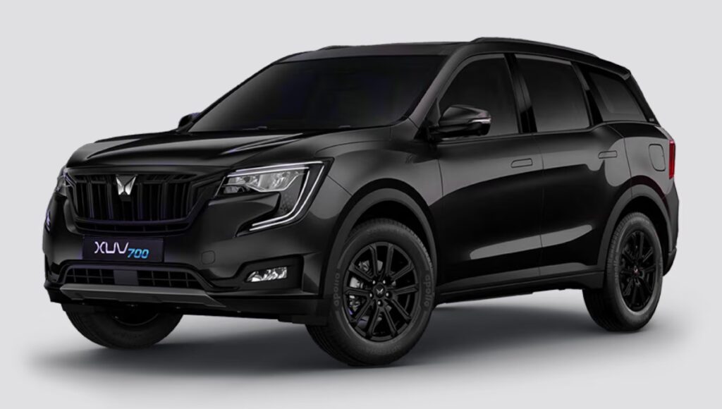 Mahindra XUV700 2025 Review: An SUV with strong looks, luxury comfort and powerful performance