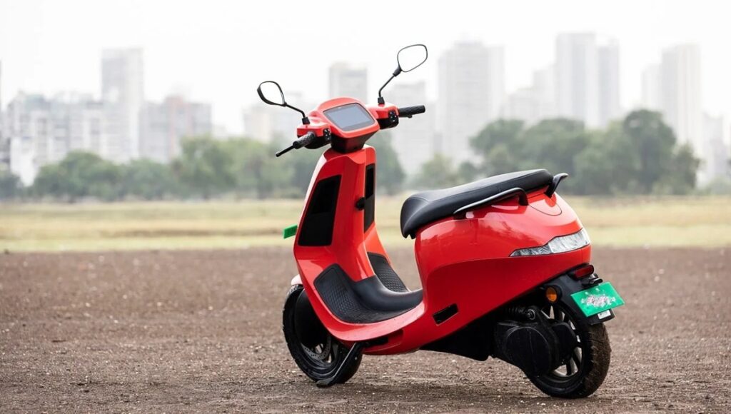 Ola S1 Pro 2nd Gen Review: An urban electric scooter packed with style, smartness and power