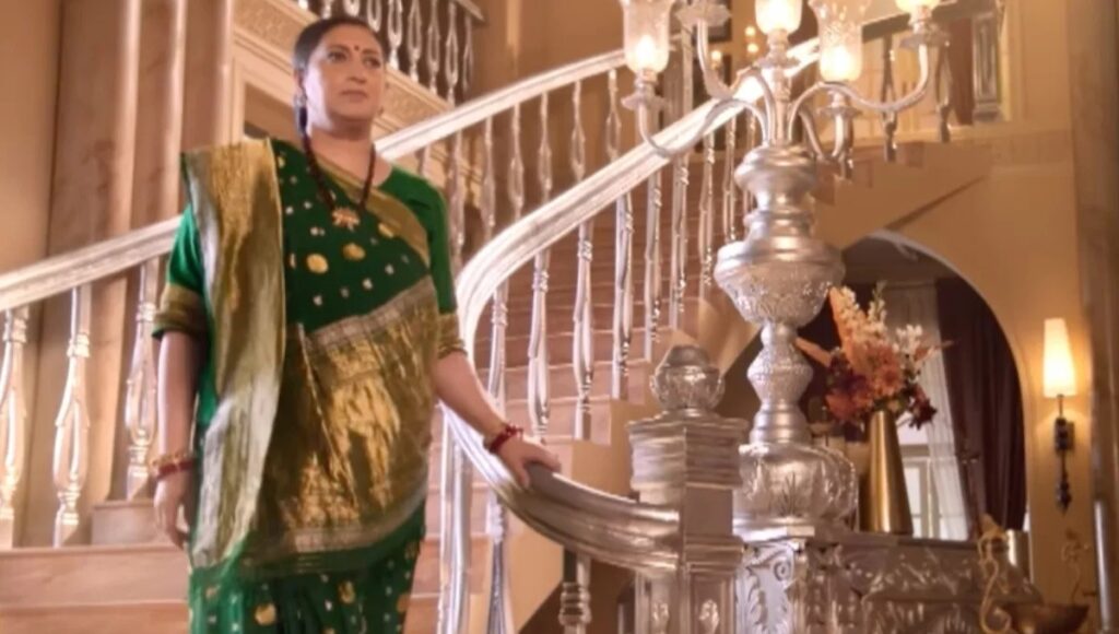 A video went viral showing Bill Gates saying "Jai Shri Krishna Tulsi Ji," but what is the truth behind it