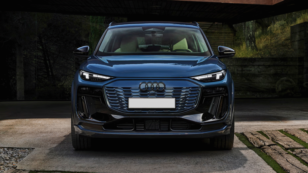 Audi Q6 e tron 2025 1