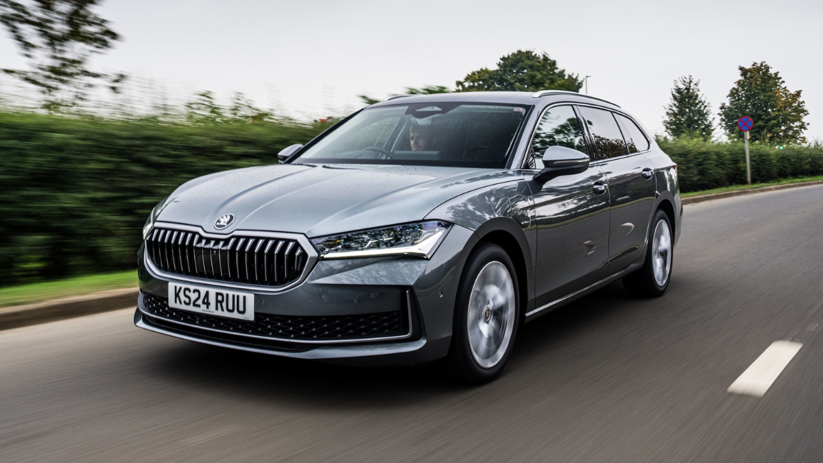 Skoda Superb 2025